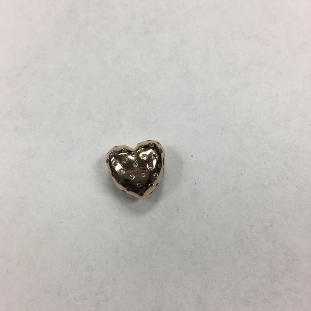 Pandora rose gold heart charm